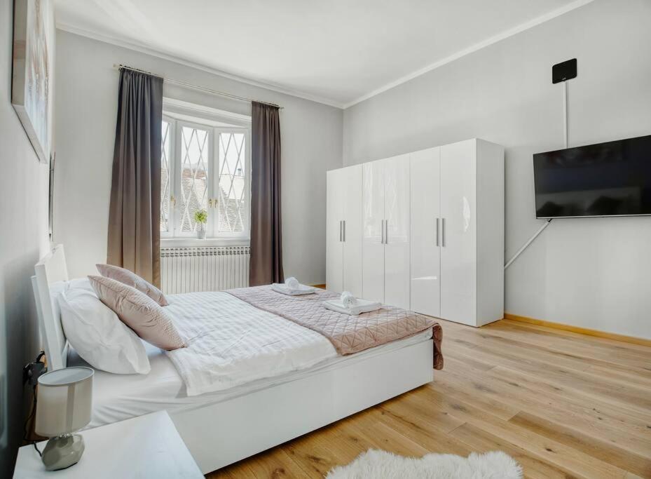 City Twenty 2Bdr Apartment By Irundo Ζάγκρεμπ Εξωτερικό φωτογραφία