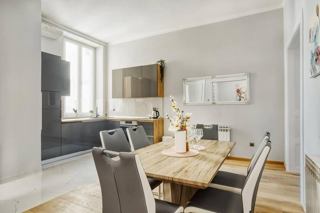 City Twenty 2Bdr Apartment By Irundo Ζάγκρεμπ Εξωτερικό φωτογραφία