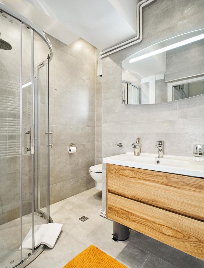 City Twenty 2Bdr Apartment By Irundo Ζάγκρεμπ Εξωτερικό φωτογραφία