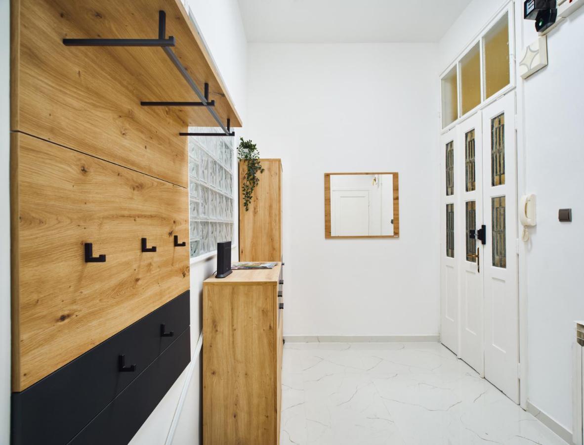 City Twenty 2Bdr Apartment By Irundo Ζάγκρεμπ Εξωτερικό φωτογραφία